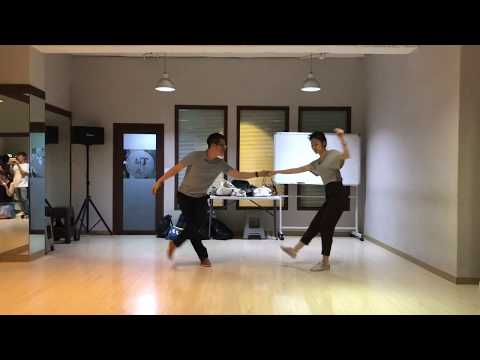 Lindy Hop Intensive Course S12 W2: kick & stretch #2 (180717)