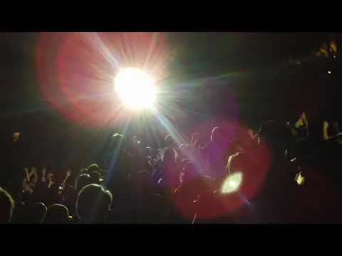 Michael Franti & Spearhead live at Red Rocks-Life Is Better With You