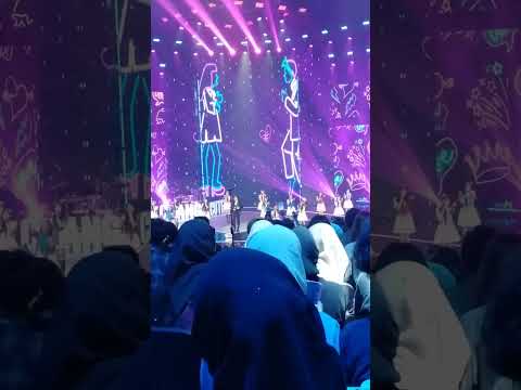 David Bayu × JKT48 - Lagu Wanita