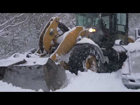 11-18-22 Orchard Park, NY-Entire city paralyzed from record snow