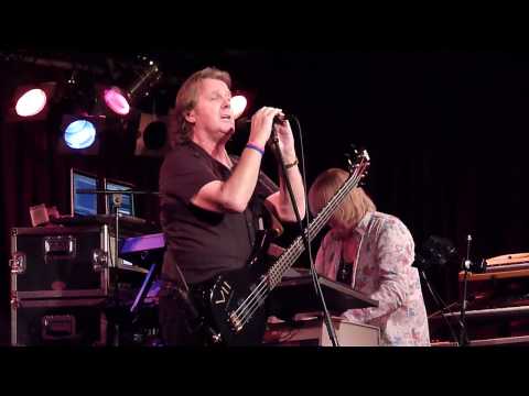 John Wetton/Geoff Downes  NYC  9/20/2014