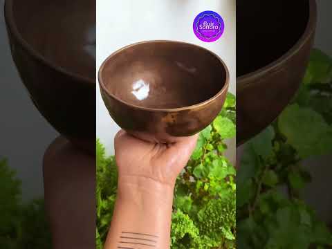 Cuenco tibetano que resuena con en tercer ojo de 13 cm. Será entregado hoy en Cali.