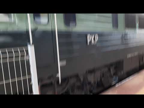 TLK 47101 SPODEK RELACJI KATOWICE - POZNAŃ GŁÓWNY ODJAZD ZE STACJI LUBLINIEC.