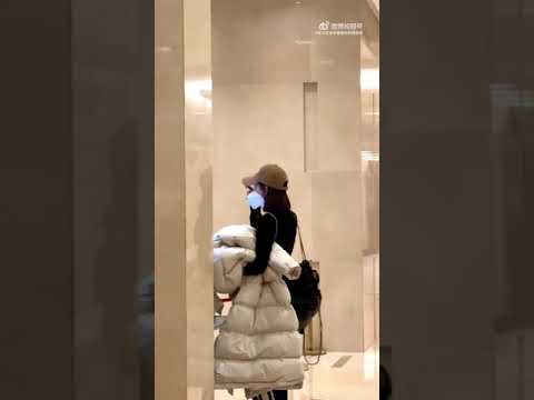 230119 Victoria Song at Xiamen Airport #songqian