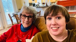 PUTTING UP MOM'S CHRISTMAS TREE! Vlogmas day 5!