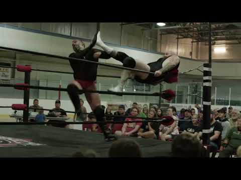 "The Dream Killer" Troy Merrick vs. "Old School" Andre Myette