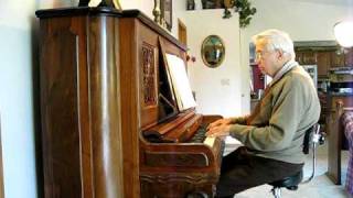 &quot;Stardust&quot;, &quot;Moonglow&quot;, &quot;Blue Moon&quot;, &quot;I&#39;m in the Mood for Love&quot;