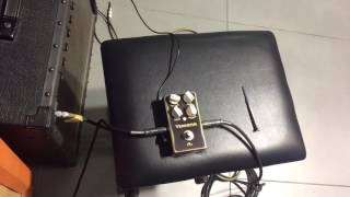 Video thumbnail for 【chuya-online.com 試奏動画】VEMURAM Oz ファズ ギターエフェクター by chuyaonline