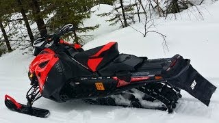 preview picture of video 'On the snowmobile trail at Ylläs'