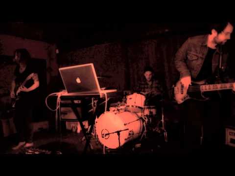 The Lava Experiments @ Captains Rest : seasonal therapy (live)