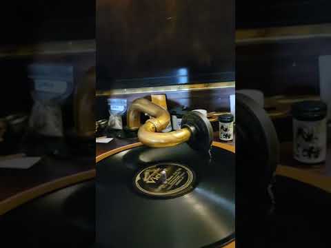 Cuddle Up Blues - The Virginians Victor Records #18881 1922