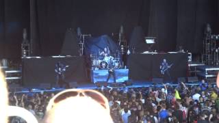 Download lagu Trivium - Through Blood and Dirt and Bone live 2014 (Rockstar Mayhem Fest) mp3