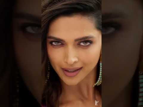 this part of the song 😍 #besharamrang #pathaan #shahrukhkhan #deepikapadukone #song #yrf #yrfshorts