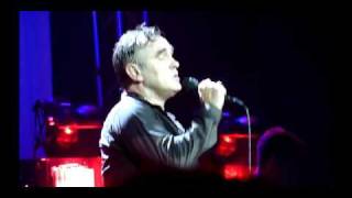 Morrissey - Because Of My Poor Education - Leeds 29/10/09