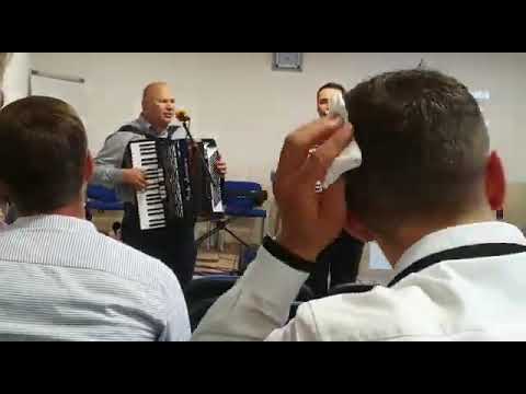 Frații Vadim și Ioanid   Cantare în limba  rusa