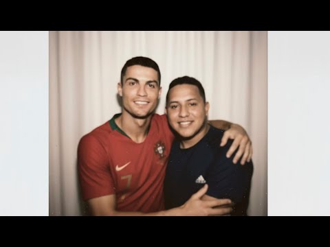 How to make the new trend PHOTO WITH FAMOUS PEOPLE by Gemini