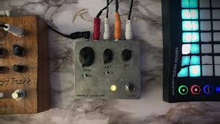 Video thumbnail for FAIRFIELD CIRCUITRY HORS D'OEUVRE? | Overview by moogaudio