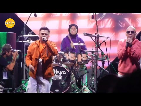 TAKKAN BERPALING CINTA - BASE JAM - LIVE AT THE 90S FESTIVAL 2023