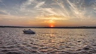 DAT SUNSET DOE!