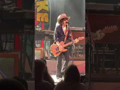 Aint Much Left Of Me - Blackberry Smoke