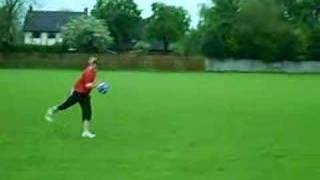 preview picture of video 'James C crossbar challenge attempt (shit attempt lol)'