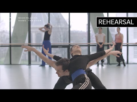 Toss of a Dice - Jiří Kylián (NDT 1 | Traces left within)