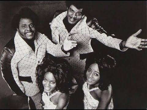 Cornelius Brothers & Sister Rose - Treat Her Like A Lady..