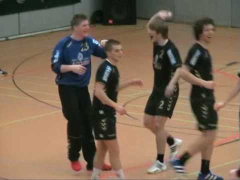 Hannes wirft ein Torwart-Tor (HaSpo Bayreuth –TSV Rödelsee)