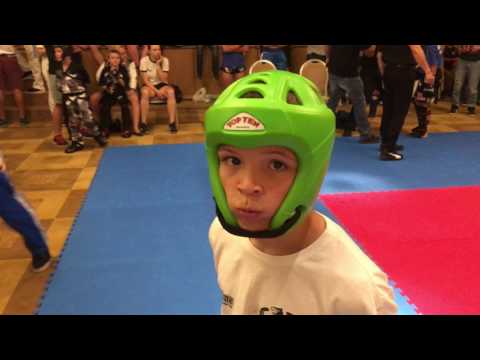 31.05-03.06.2017 ISKA WM Athen Tyler Felde - Sugambrer Fightclub Sieg im Halbfinale K1 -40kg