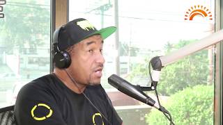 La gente que debe hablar correctamente por su profesión