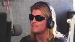 Puddle Of Mudd - We Don't Have To Look Back Now - Acoustic (Live on WCYY TV 2008)