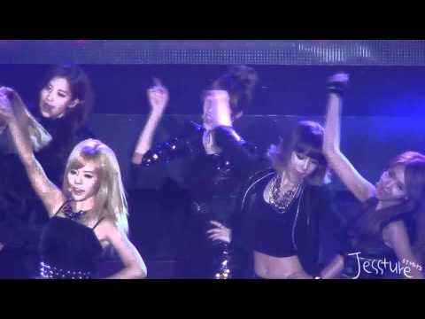 [FanCam] [101209] SNSD Jessica - Love it it it it 'Argh'