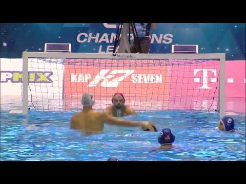 Parade des Spiels: Moritz Schenkel | FTC Telekom Budapest vs. WASPO98