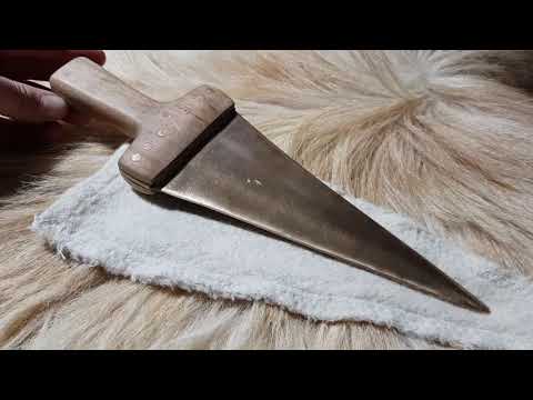 Bronze Age Dagger Casting