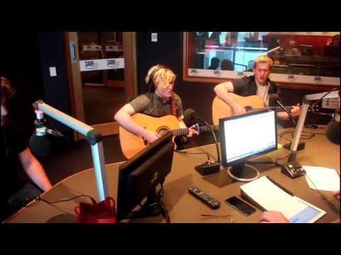 Brothers3 performs Massachusetts on 3AW Afternoons with Denis Walter