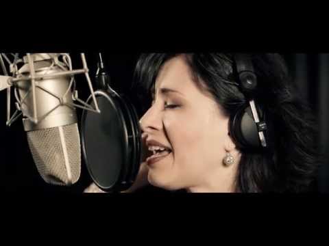 Veronica Mortensen "Catching Waves" - album presentation