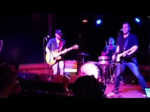 Kangaroo Knife Fight "Lose My Head"