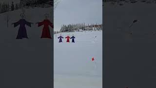 Christmas mode on #foryou #beautiful #heritagevillage #heritagepark #winter #cold #snow #canada