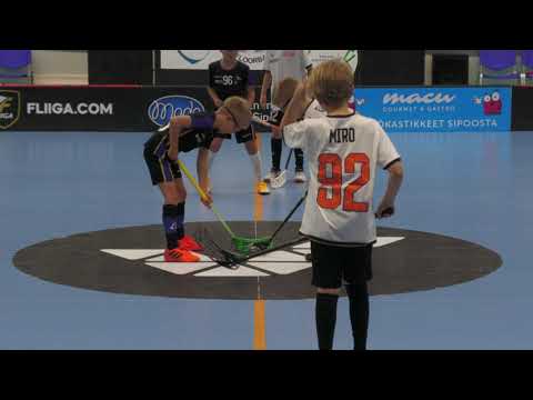 Tallenne P10 10.10.2021 Eräviikingit Sininen - Oilers Blackcoyotes (Ingman Areena)