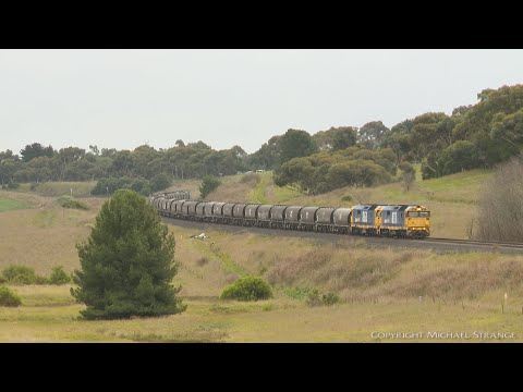 3KG5 Pacific National Grain Stops On Lovely Banks - PoathTV Australian Trains & Railways