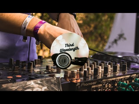 OLWIK feat. Johnning - This Life