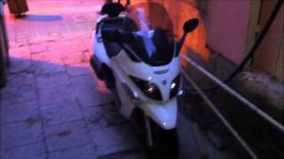 Piaggio Xevo 250ie Review Part B