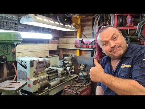 Andy Mechanic is live! finally the new lathe is here! Catchup & chat....