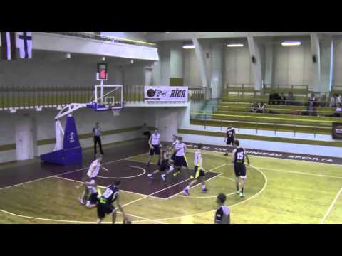 Renārs Birkāns ankle breaker