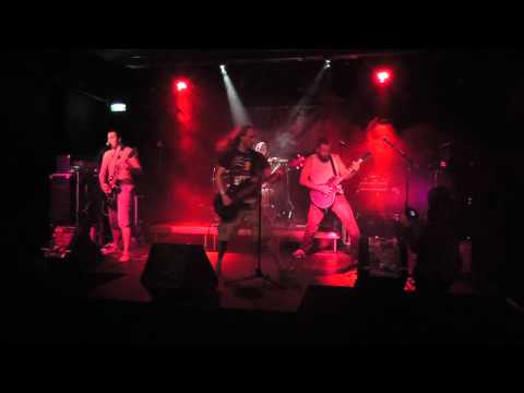 Dissouled - Slaughtered human hacked pieces - live in Hoogeveen 11.02.2012