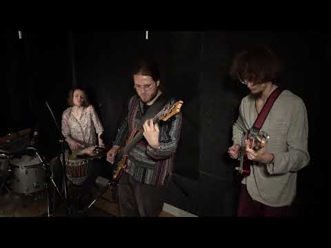 Neon Faces - Neon Haze (Tiny Studio Sessions)