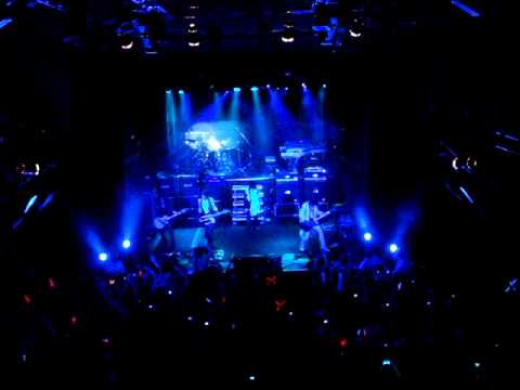 X Japan Intro and Jade Tivoli Utrecht 2-7-11