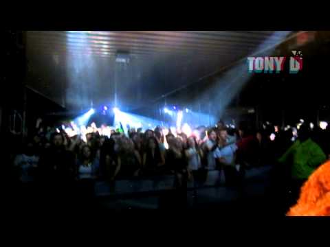 Searching For Love (Kosta Radman Remix) @ Špancirfest Party Stage 2013 - DJ Tony D