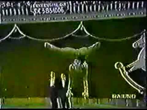 Cool circus contortion act