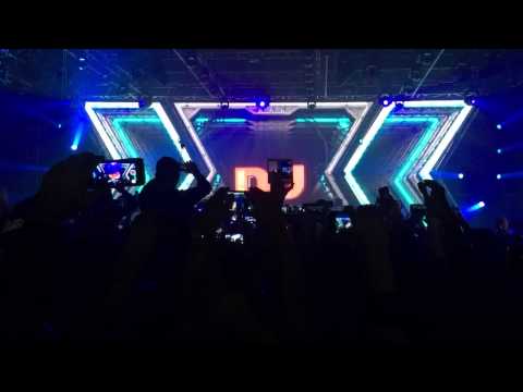 TOP100 DJs 2014 World Tour istanbul - Martin Garrix